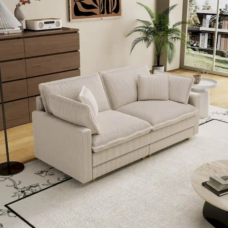 Canapés Modernes Confortables, Adaptés À Diverses Pièces, Améliorent L'Expérience De Relaxation