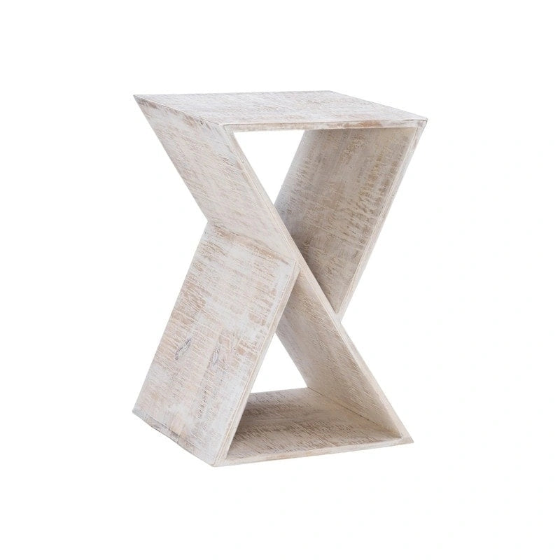 Table d'appoint triangulaire