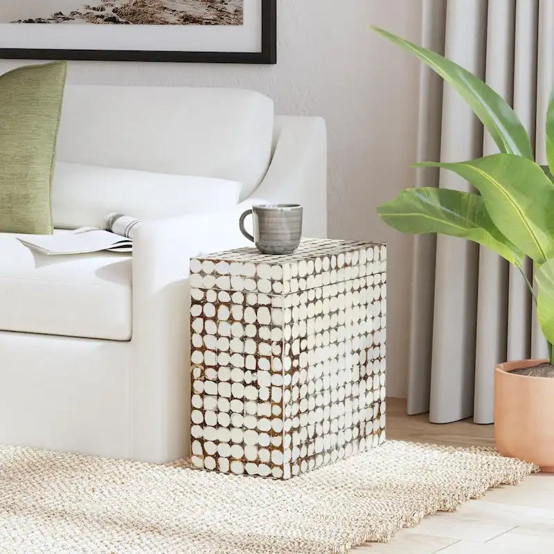 Table d'appoint cube en bois de coco vieilli